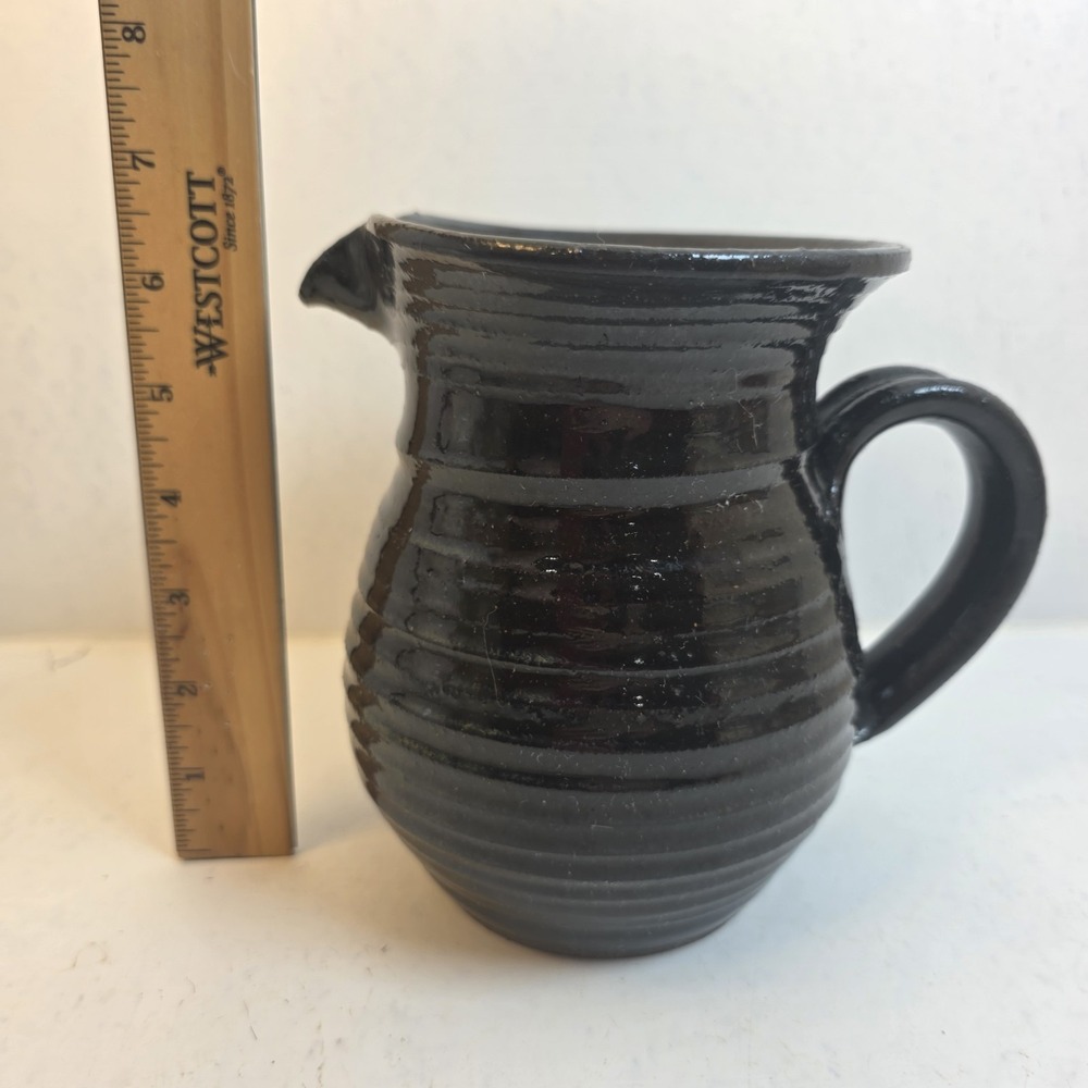 Vintage Studio‎ Pottery Black Glazed Stoneware Pitcher Ribbed Handcrafted Jug - Picture 10 of 10